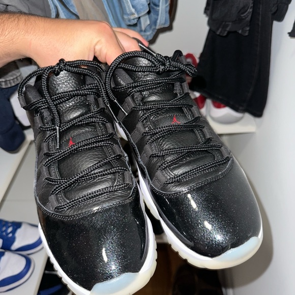 Bundle of 5 Hype Sneakers containing Nike Dunks, Jordans and Yeezy - Picture 8 of 15